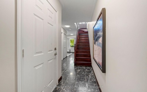 370 South Park Road, Markham, ON 