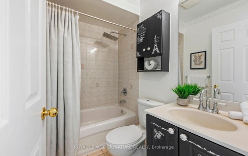 370 South Park Road, Markham, ON 