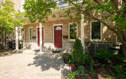 370 South Park Road, Markham, ON 