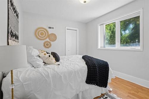 133 Ottawa Ave, Morris, MB 