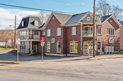885Z  - 889Z Rue Child  Coaticook, QC J1A 2C8