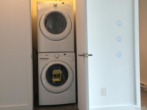 Salle de lavage - 1002-1220 Rue Crescent, Montréal (Ville-Marie), QC 