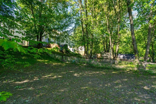 Courtyard - 45 Rue Martineau, Gatineau (Gatineau), QC 