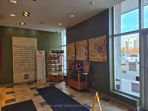 9342 Bathurst Street, Vaughan, ON 