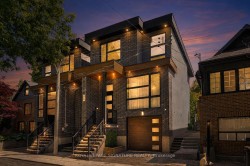 569 Craven Road  Toronto, ON M4L 2Z6