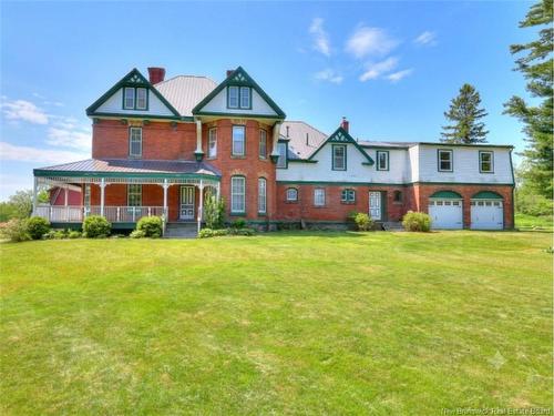 8 Thatch Rd, Lincoln, NB 