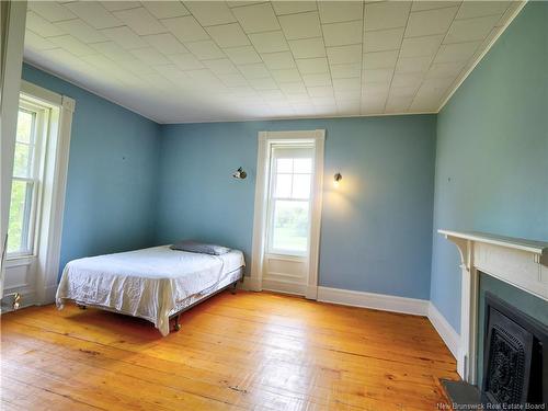 8 Thatch Rd, Lincoln, NB 