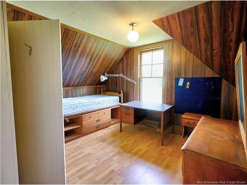 8 Thatch Rd, Lincoln, NB 