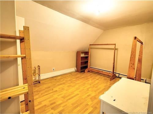 8 Thatch Rd, Lincoln, NB 