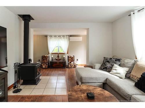 998 Route 820, Barnesville, NB 