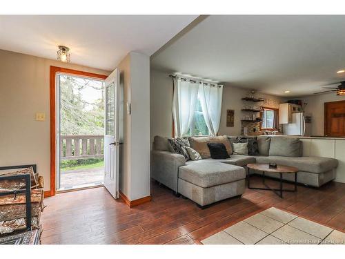998 Route 820, Barnesville, NB 