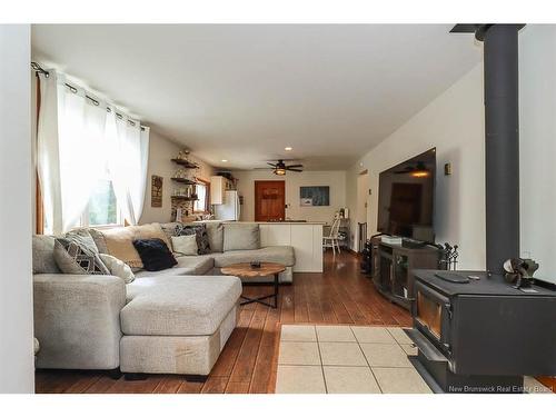 998 Route 820, Barnesville, NB 