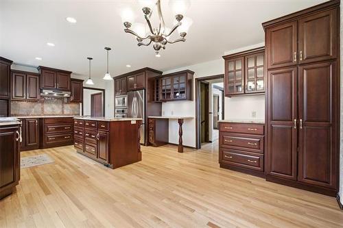 20 Oakdale Dr, Winnipeg, MB 