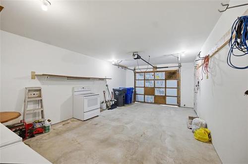 222 First St, Landmark, MB 