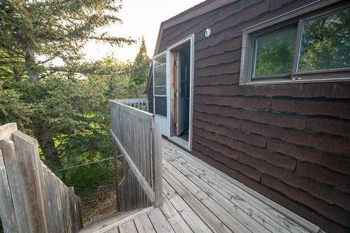 222 First St, Landmark, MB 