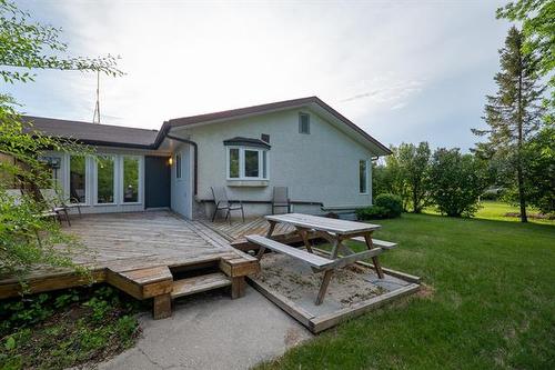 222 First St, Landmark, MB 
