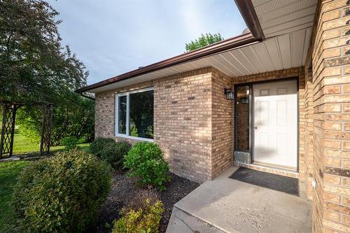 222 First St, Landmark, MB 