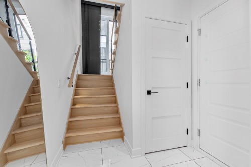 Hall d'entrée/Vestibule - 18057 Rue De Brissac, Mirabel, QC - Indoor Photo Showing Other Room