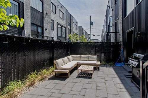Cour - 18057 Rue De Brissac, Mirabel, QC - Outdoor With Exterior