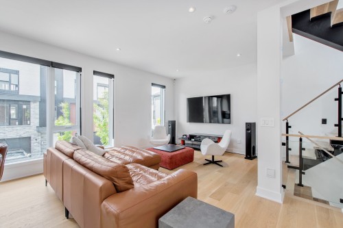 Salon - 18057 Rue De Brissac, Mirabel, QC - Indoor Photo Showing Living Room