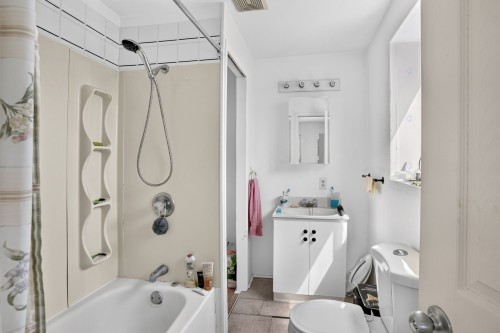 Logement - 13  - 23 Rue Du Pont, Labelle, QC 