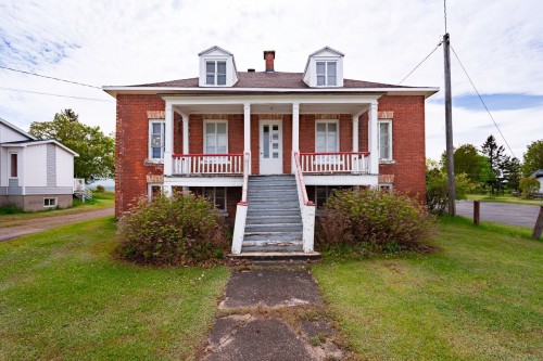 Façade - 378 Ch. Des Pionniers E., L'Islet, QC 