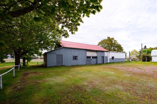 Garage - 378 Ch. Des Pionniers E., L'Islet, QC 