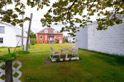 Extérieur - 378 Ch. Des Pionniers E., L'Islet, QC 