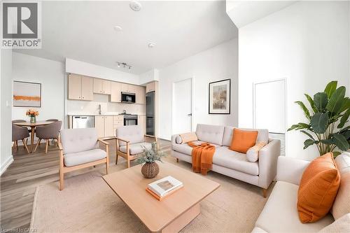 5 WELLINGTON Street S Unit# 1612  Kitchener, ON N2G 0E3