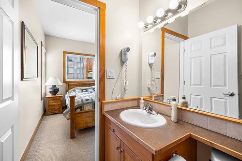 205-300 Stemwinder Drive, Kimberley, BC 