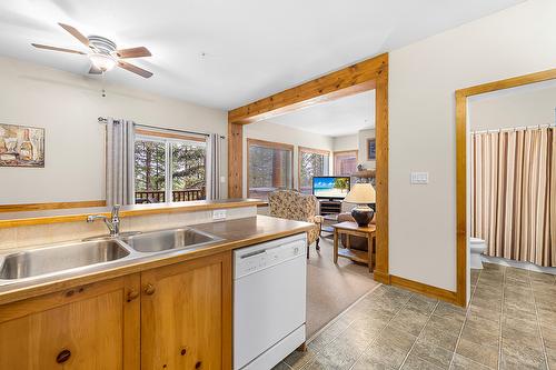 205-300 Stemwinder Drive, Kimberley, BC 