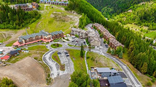205-300 Stemwinder Drive, Kimberley, BC 
