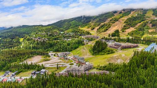 205-300 Stemwinder Drive, Kimberley, BC 