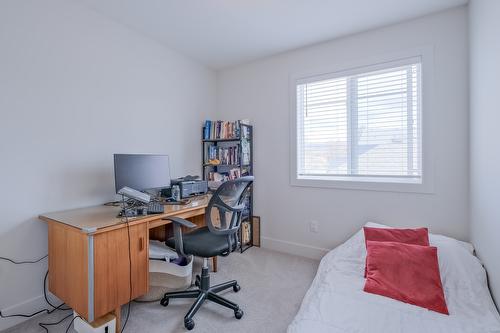 951 Stockwell Avenue, Kelowna, BC - Indoor