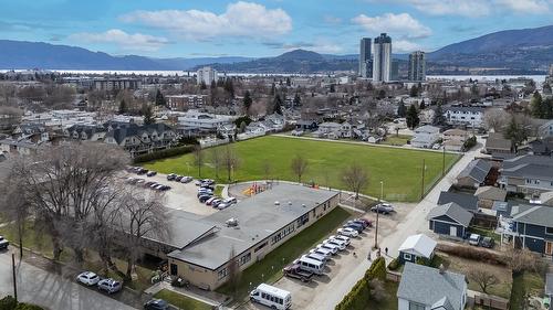 951 Stockwell Avenue, Kelowna, BC - Outdoor With View