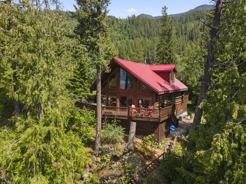 14425 3A Highway, Gray Creek, BC 