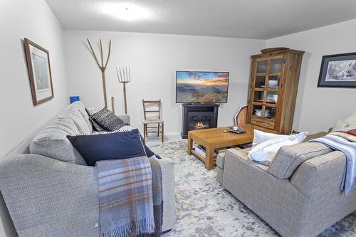 14425 3A Highway, Gray Creek, BC 