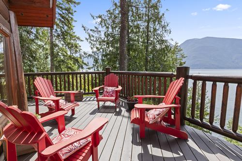 14425 3A Highway, Gray Creek, BC 