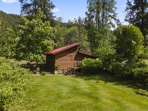 14425 3A Highway, Gray Creek, BC 