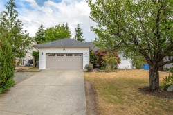 315 Stratford Dr Campbell River, BC V9W 8A1