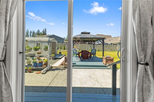 492 Park Forest Dr, Campbell River, BC 