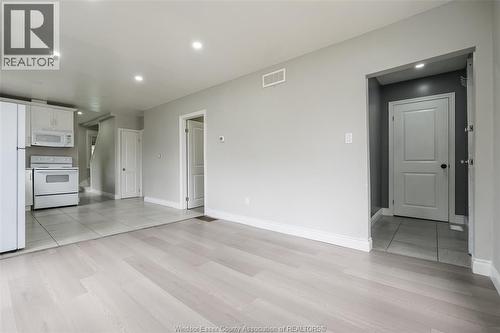 1585 Pelissier, Windsor, ON 
