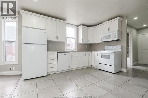 1585 Pelissier, Windsor, ON 