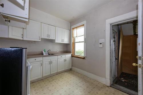 354 King Edward St, Winnipeg, MB 