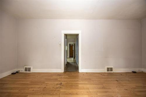 354 King Edward St, Winnipeg, MB 