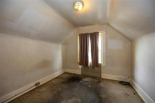 354 King Edward St, Winnipeg, MB 