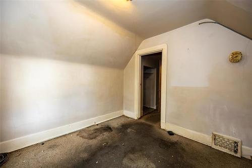 354 King Edward St, Winnipeg, MB 