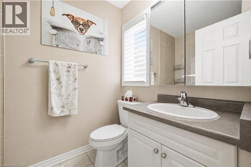 44 Stillwater Crescent, Waterdown, ON - Indoor Photo Showing Bathroom