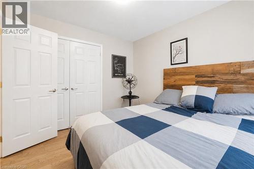 44 Stillwater Crescent, Waterdown, ON - Indoor Photo Showing Bedroom