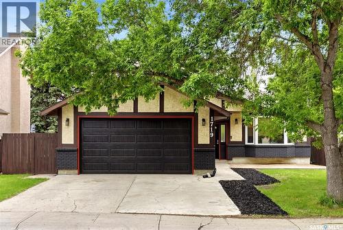 1719 Boyd Street E, Regina, SK 